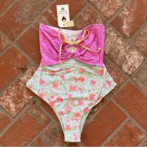 nwt billabong one piece size large